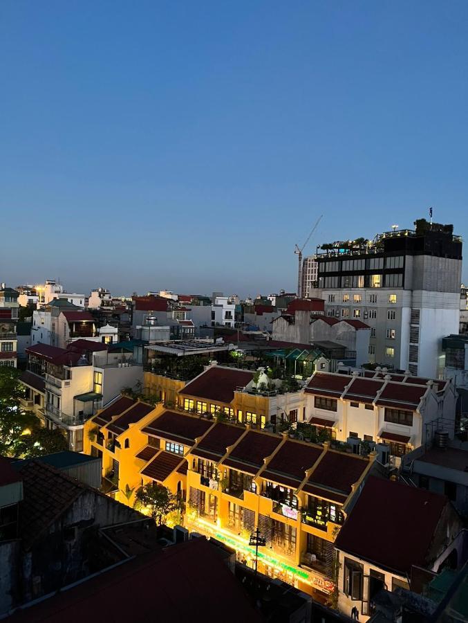 Downtown Hostel & Rooftop Bar Hanoi Exterior foto